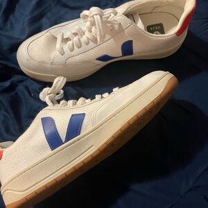 VEJA V-12 WOMEN'S MESH SHOES SIZE 10